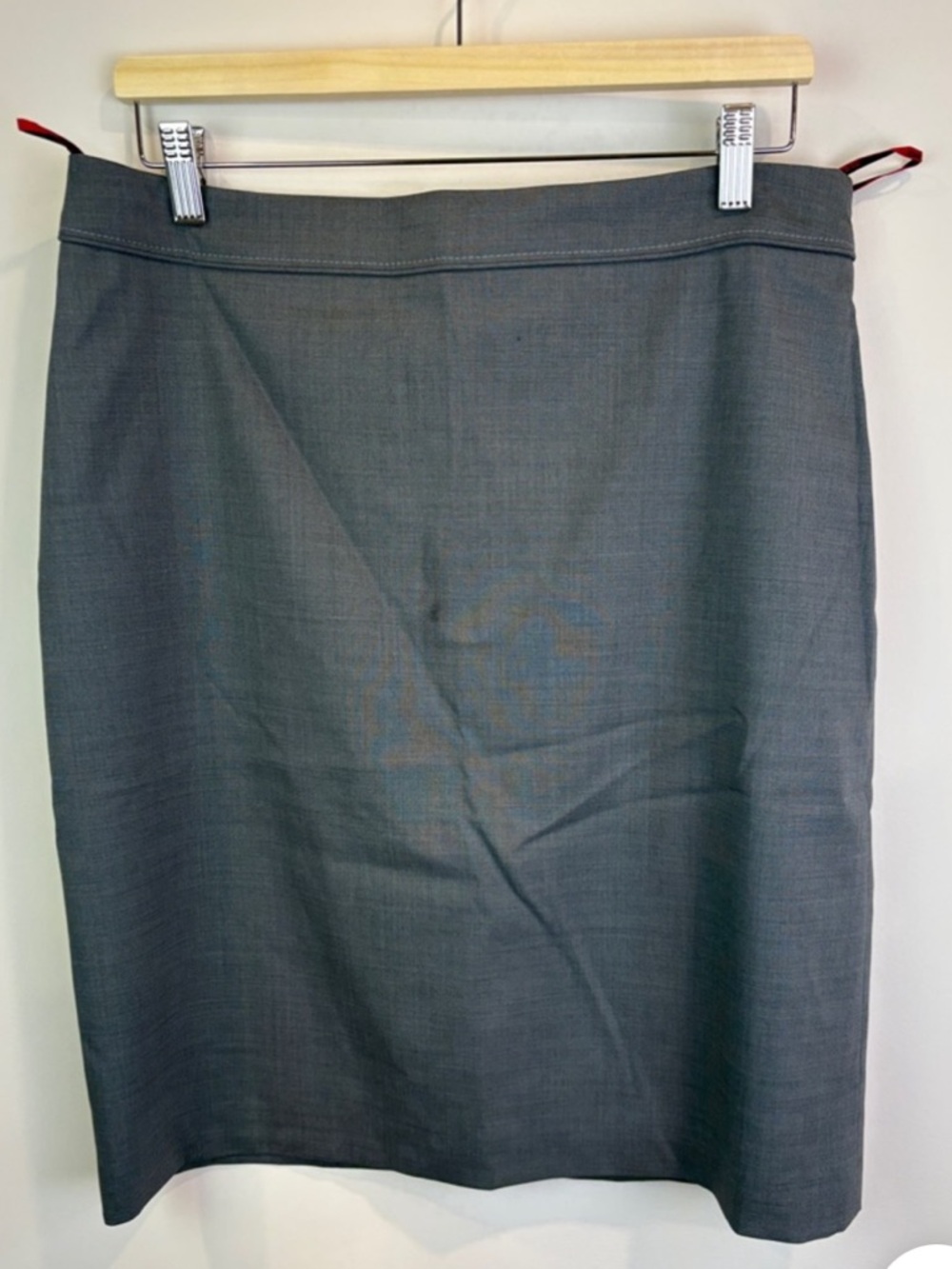 NWT Hugo Boss Gray wool blend Skirt size US 10 *** read description